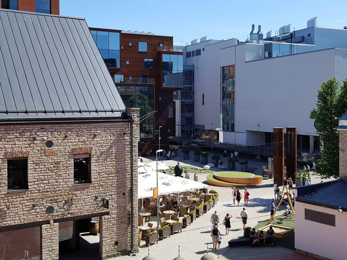 Rotermann Square View Apartment Tallinn Ngoại thất bức ảnh