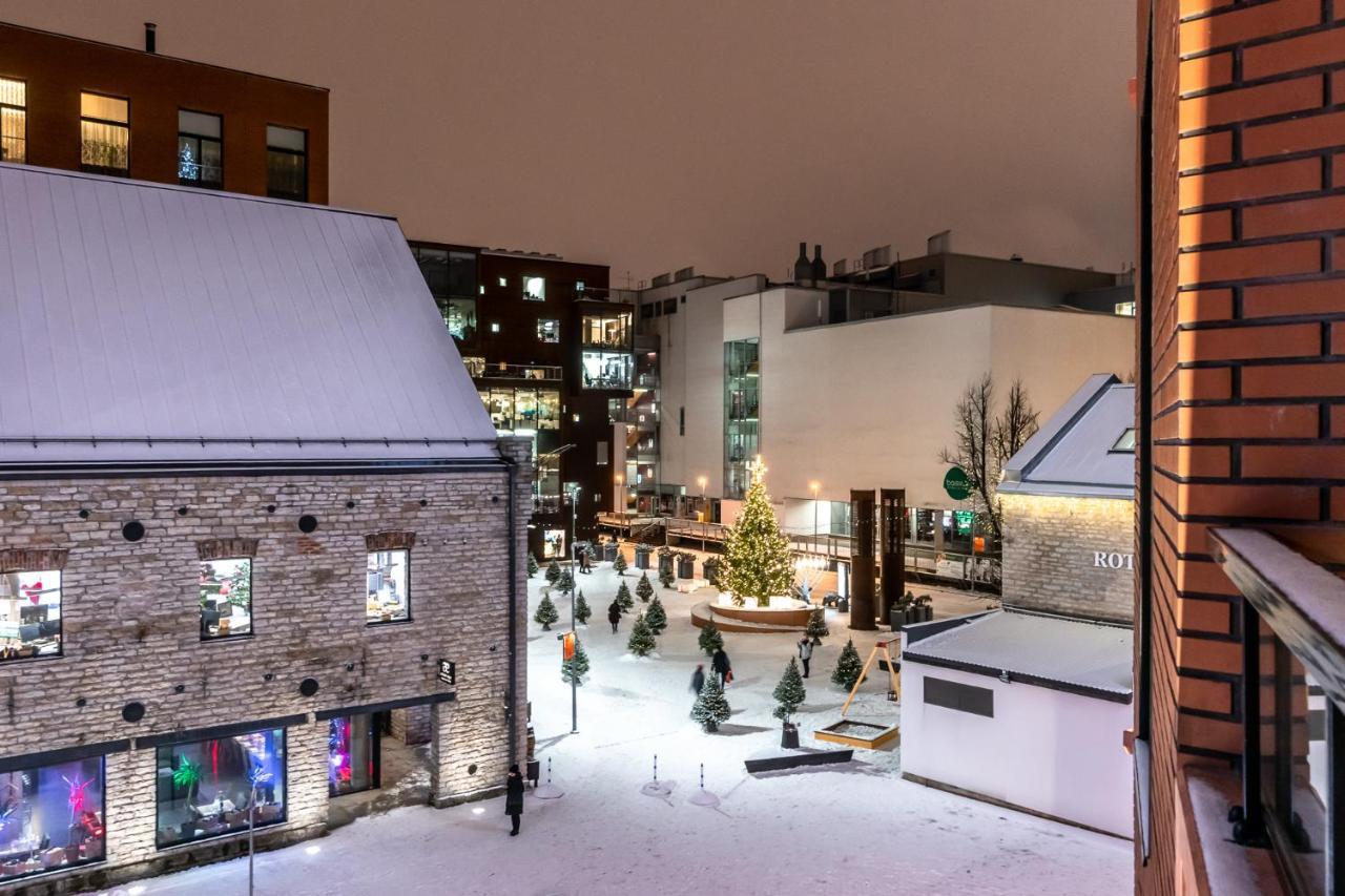 Rotermann Square View Apartment Tallinn Ngoại thất bức ảnh