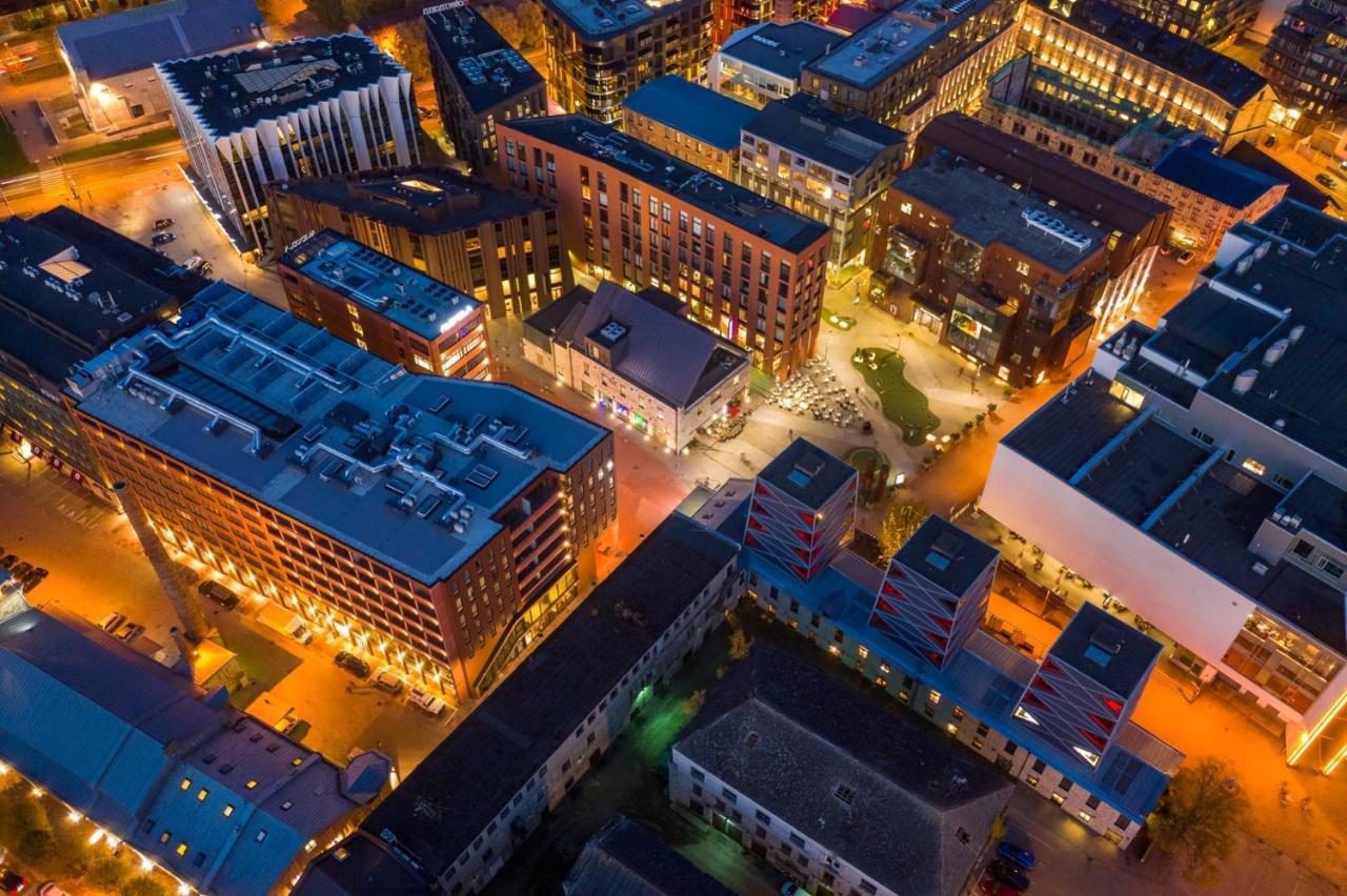 Rotermann Square View Apartment Tallinn Ngoại thất bức ảnh