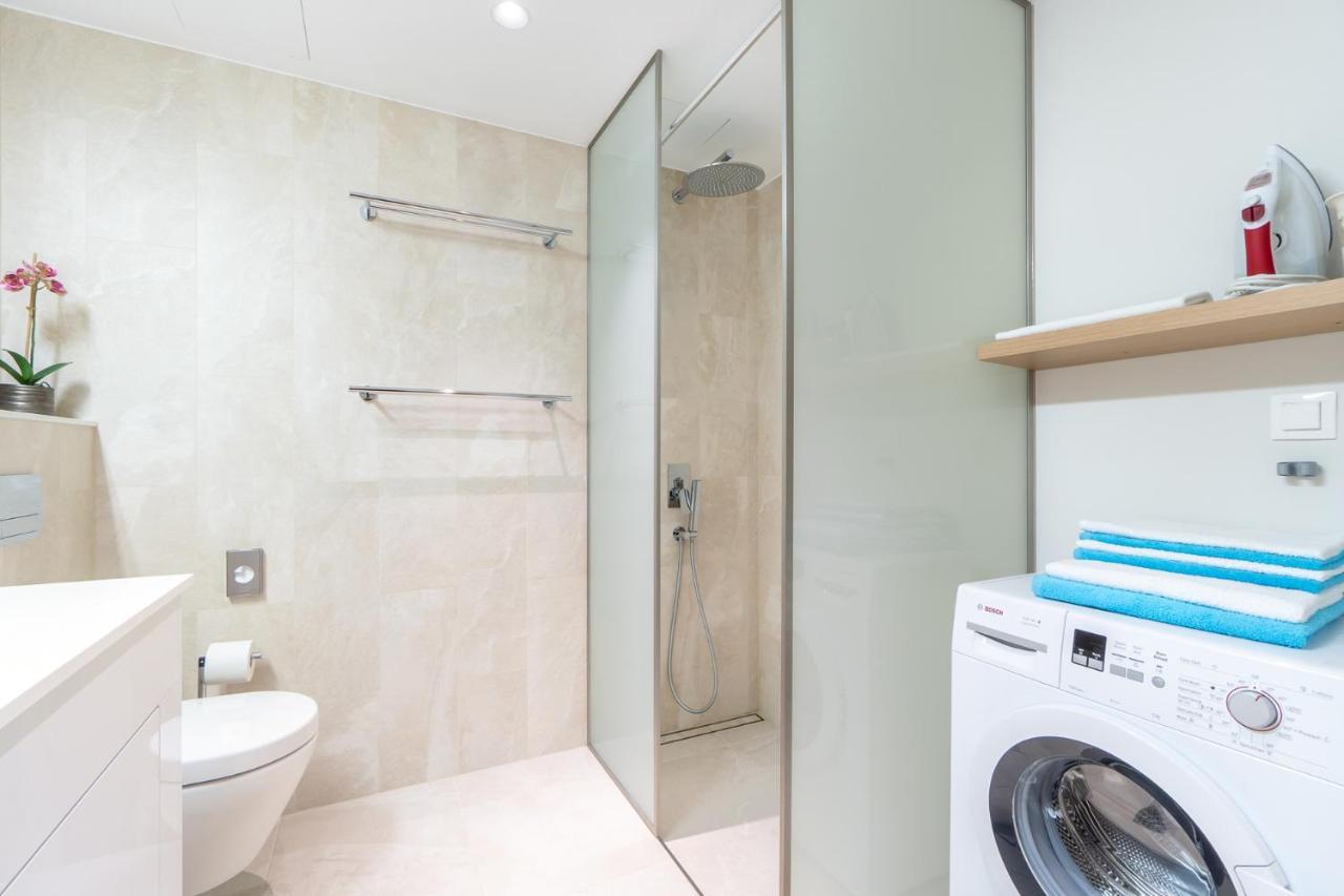 Rotermann Square View Apartment Tallinn Ngoại thất bức ảnh