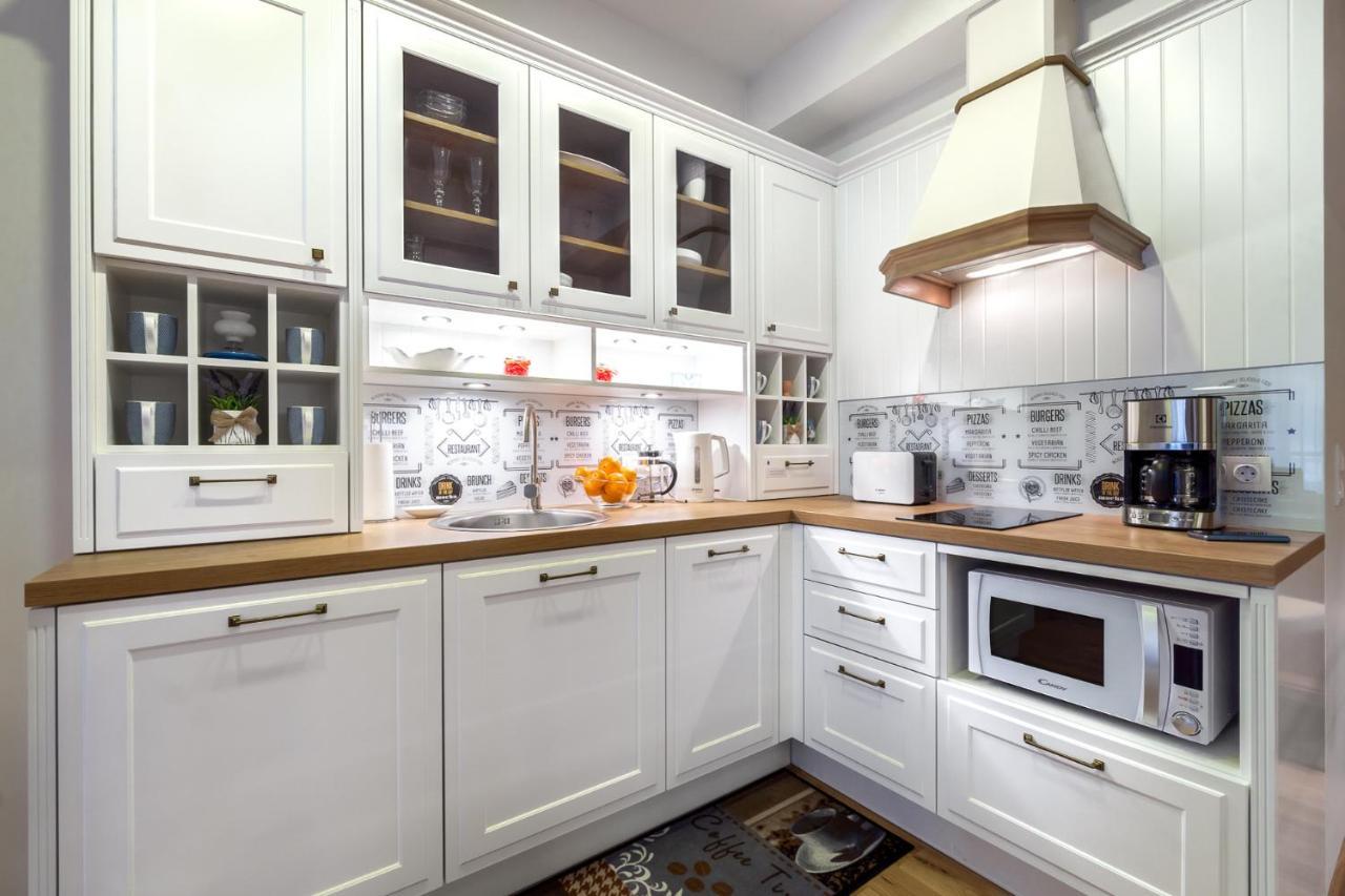 Rotermann Square View Apartment Tallinn Ngoại thất bức ảnh